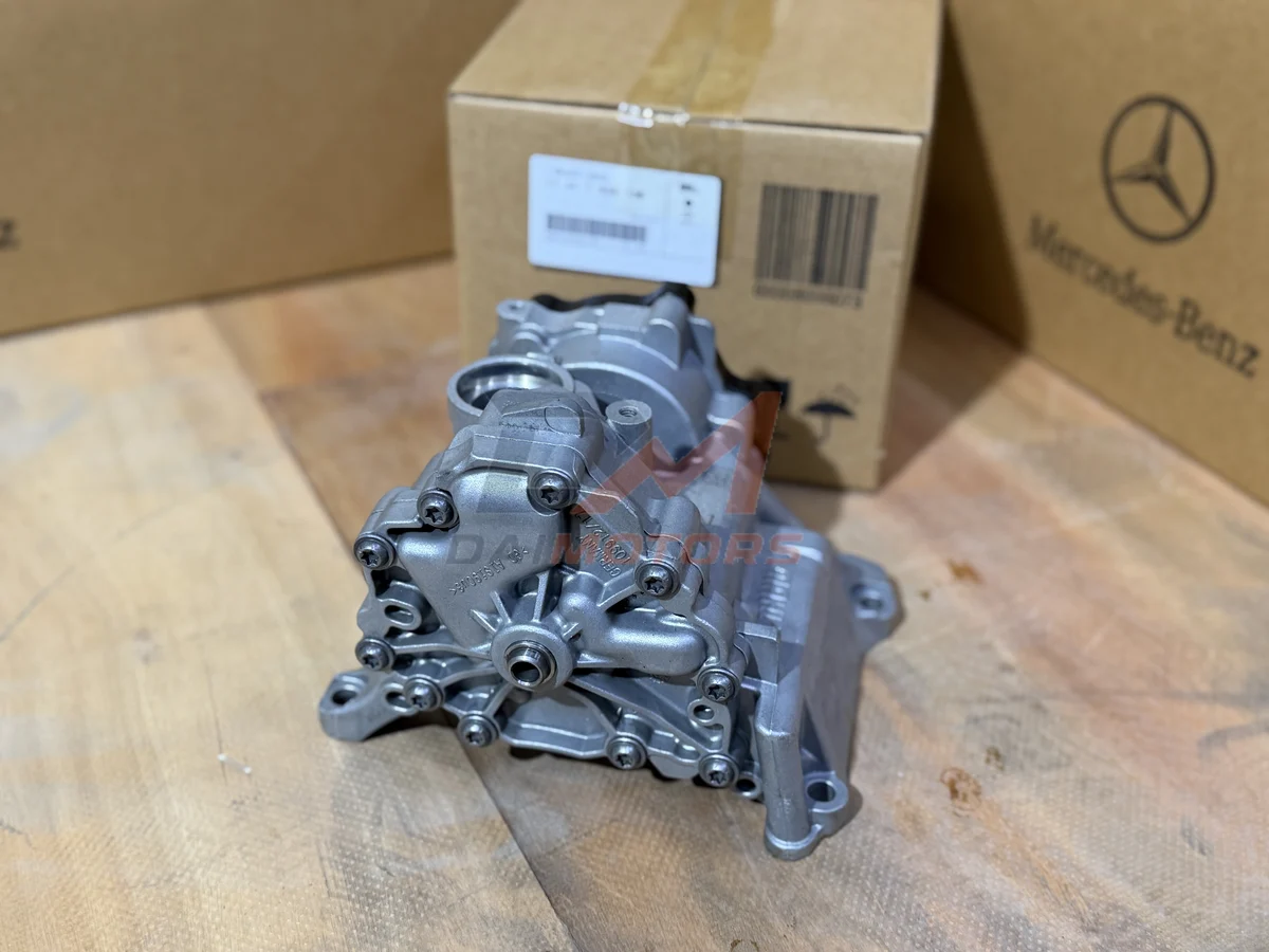 BMW 11417624135 Масляный насос