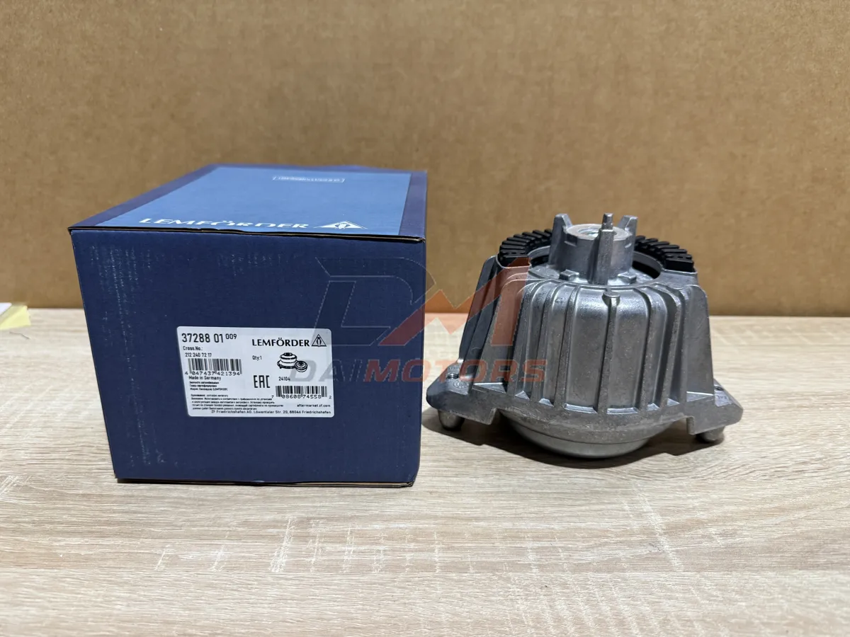 Подушка двигателя Mercedes W212