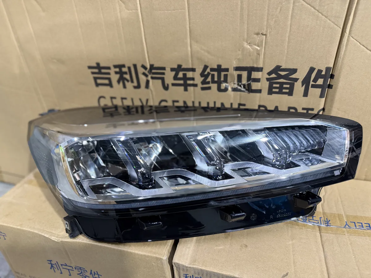 Фара передняя правая Chery Tiggo 7 Pro Max