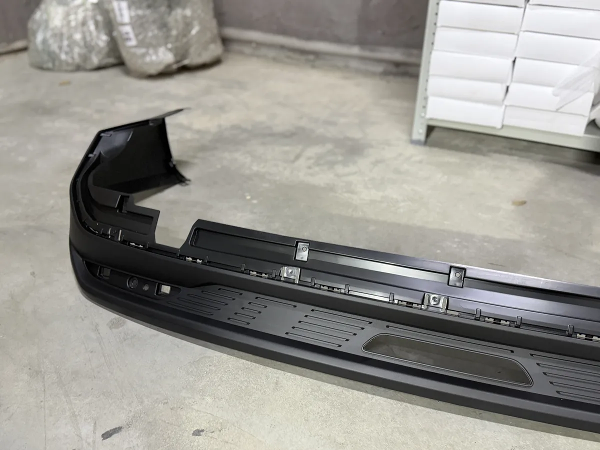 Бампер средняя часть задний Geely Cityray