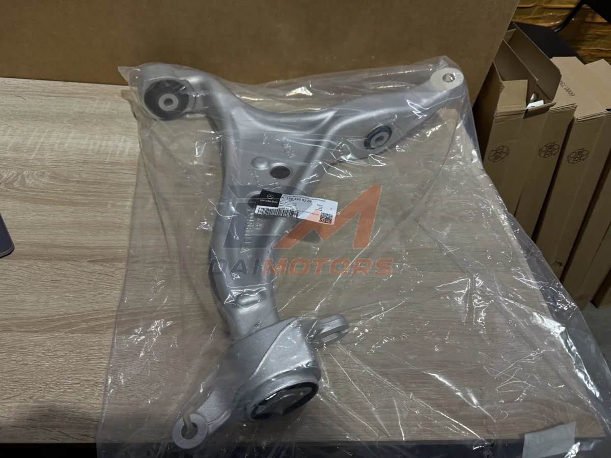 Рычаг подвески R передний Mercedes-Benz A1663300107