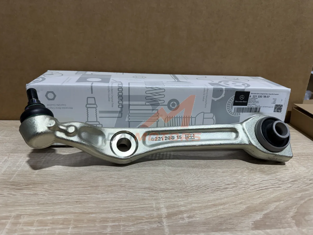Рычаг на Mercedes A2213307807 правый